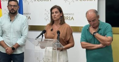 La Alcaldesa explica el proceso que llevó a la elección de Martín Franco como Abanderado de las Fiestas de San Juan 2025