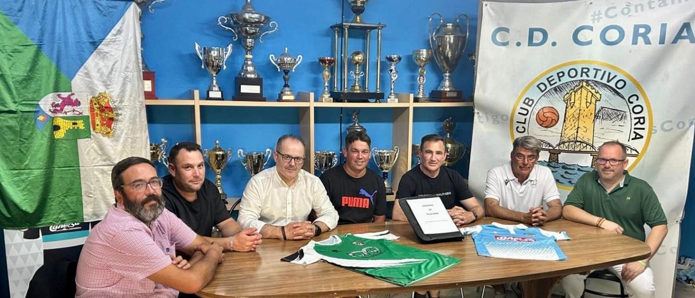 CD Coria y AD Torrejoncillo firman un acuerdo de filiación para impulsar el futuro del fútbol comarcal